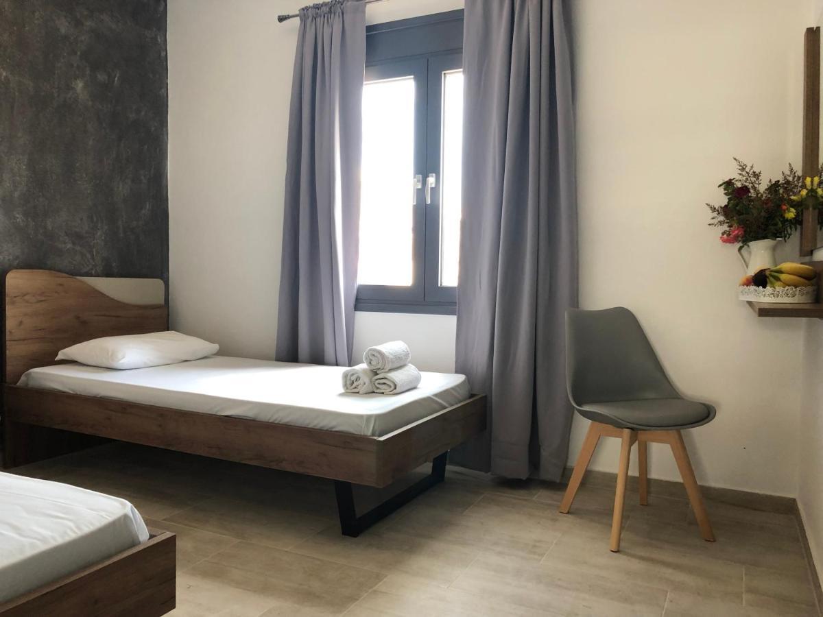 Central Guest House Skiathos Exterior photo